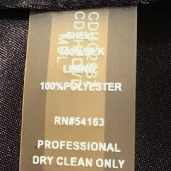 BNWT CALVIN KLEIN strapless pleated silk geometric green tones (8) - Picture 11 of 11